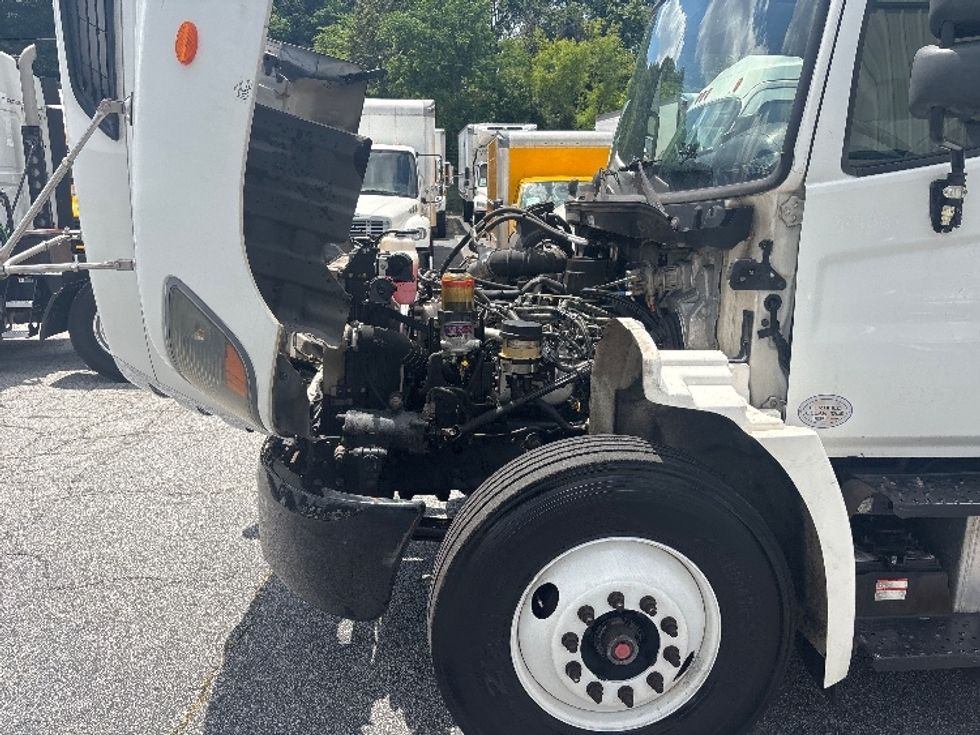 Refrigerated Truck-Light and Medium Duty Trucks-Hino-2019-268-Atlanta (Forest Park)-GA-338,845\n\t\tmiles-$ 25,750 - Image 24