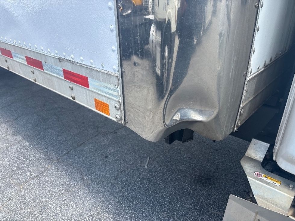 Refrigerated Truck-Light and Medium Duty Trucks-Hino-2019-268-Atlanta (Forest Park)-GA-338,845\n\t\tmiles-$ 25,750 - Image 28