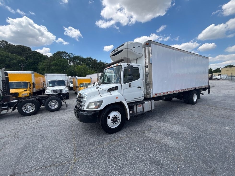 Refrigerated Truck-Light and Medium Duty Trucks-Hino-2019-268-Atlanta (Forest Park)-GA-338,845\n\t\tmiles-$ 25,750 - Image 3