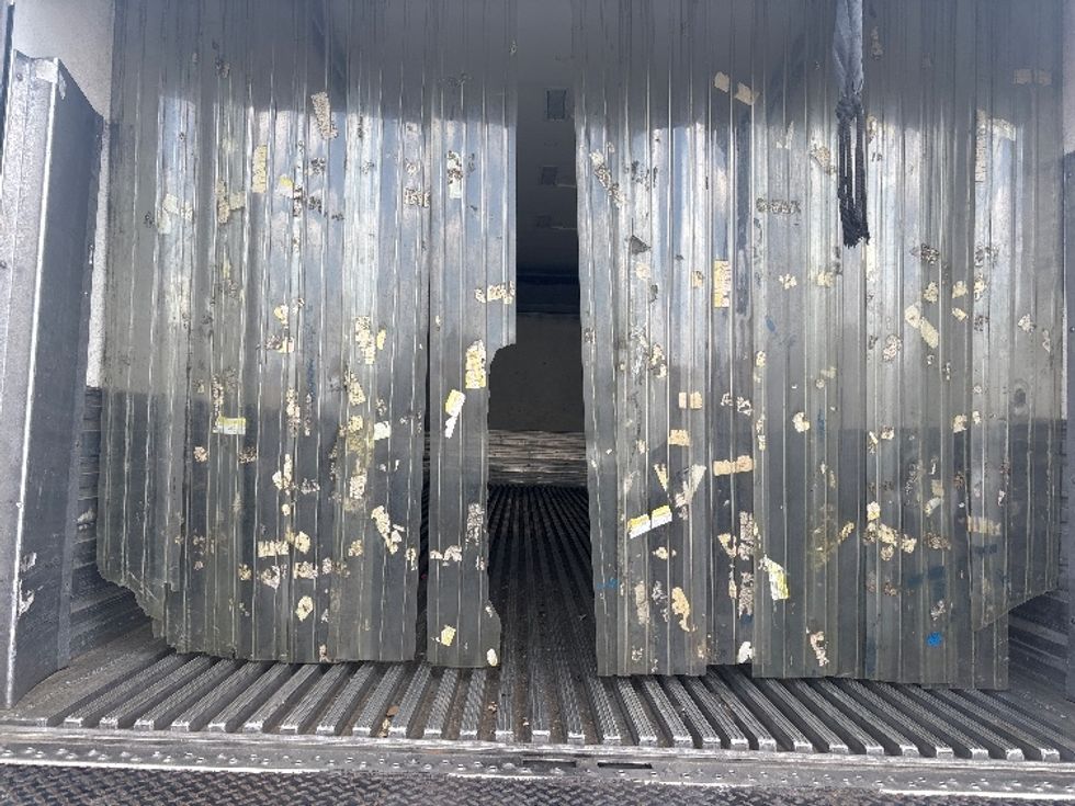 Refrigerated Truck-Light and Medium Duty Trucks-Hino-2019-268-Atlanta (Forest Park)-GA-338,845\n\t\tmiles-$ 25,750 - Image 8