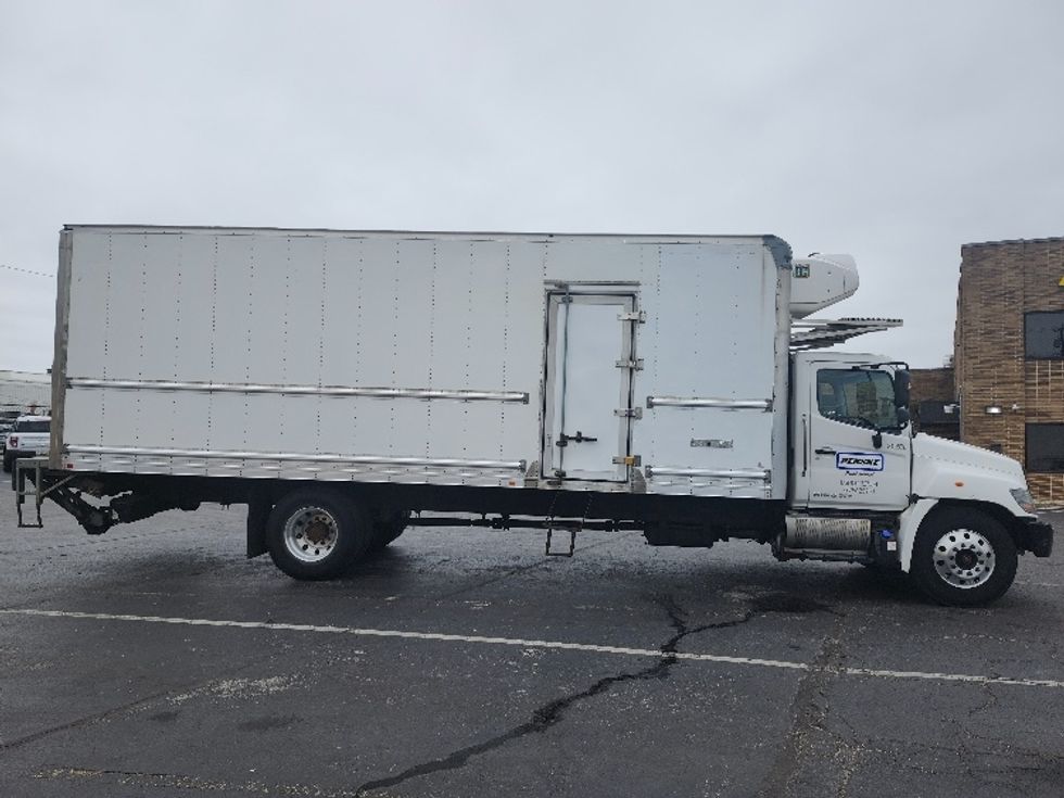 Refrigerated Truck-Light and Medium Duty Trucks-Hino-2019-268-Baltimore-MD-254,426\n\t\tmiles-$ 46,000 - Image 15