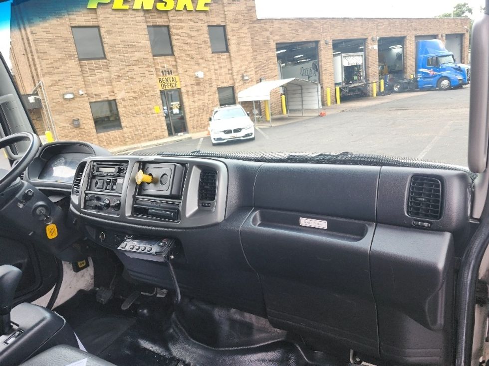Refrigerated Truck-Light and Medium Duty Trucks-Hino-2019-268-Baltimore-MD-254,426\n\t\tmiles-$ 46,000 - Image 21
