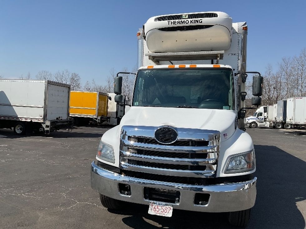 Refrigerated Truck-Light and Medium Duty Trucks-Hino-2019-268-Binghamton-NY-168,128\n\t\tmiles-$ 57,000 - Image 2
