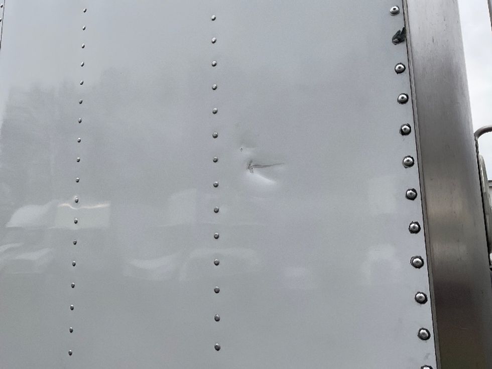 Refrigerated Truck-Light and Medium Duty Trucks-Hino-2019-268-Braintree-MA-162,015\n\t\tmiles-$ 53,000 - Image 29