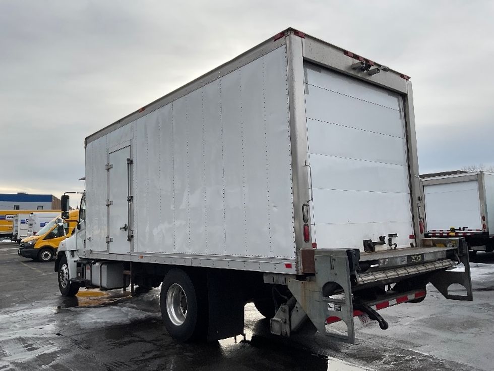 Refrigerated Truck-Light and Medium Duty Trucks-Hino-2019-268-Braintree-MA-162,015\n\t\tmiles-$ 53,000 - Image 6