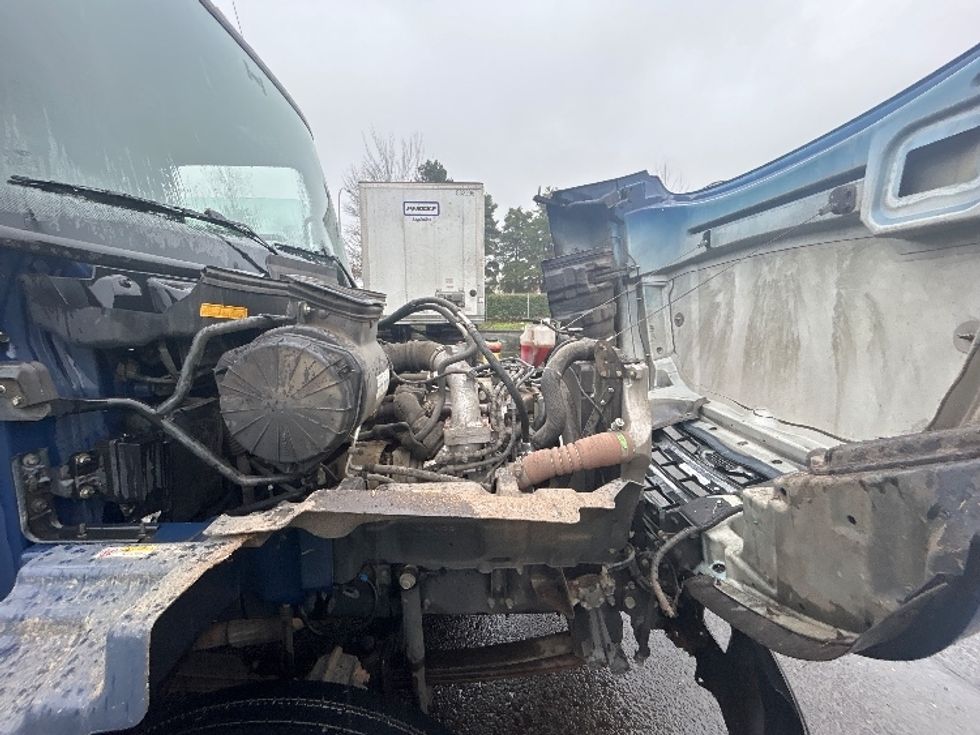 Refrigerated Truck-Light and Medium Duty Trucks-Hino-2019-268-Clackamas-OR-142,229\n\t\tmiles-$ 43,250 - Image 22