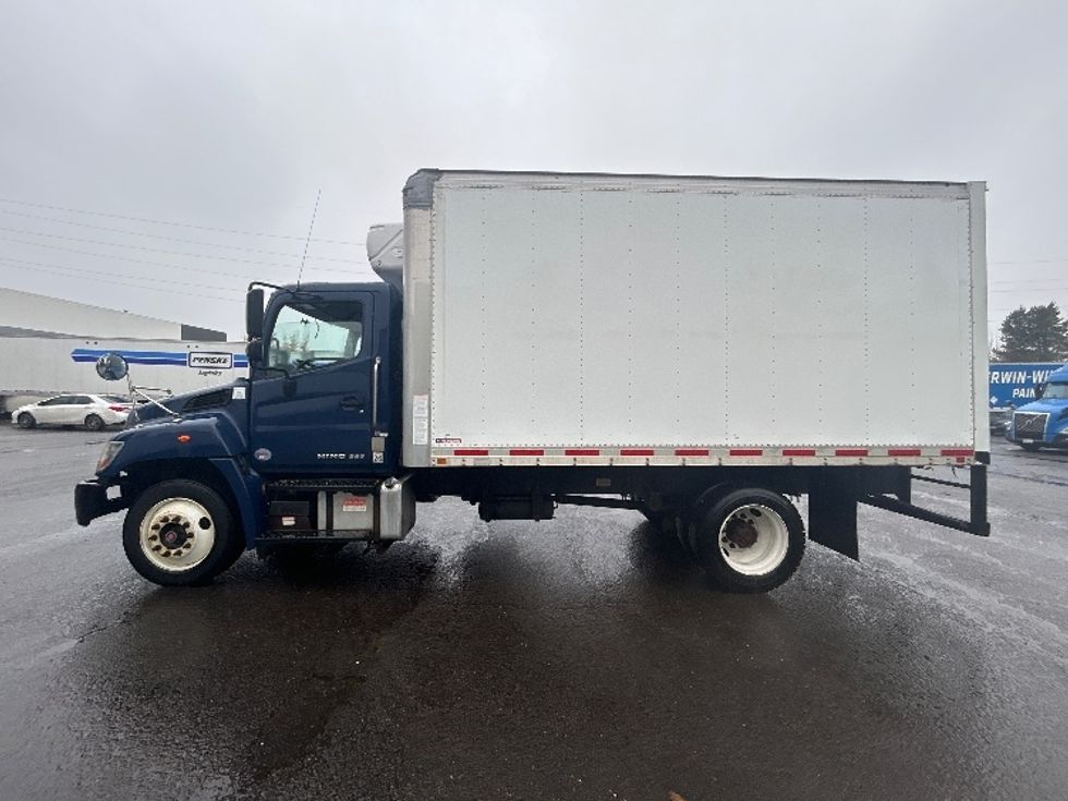 Refrigerated Truck-Light and Medium Duty Trucks-Hino-2019-268-Clackamas-OR-142,229\n\t\tmiles-$ 43,250 - Image 4