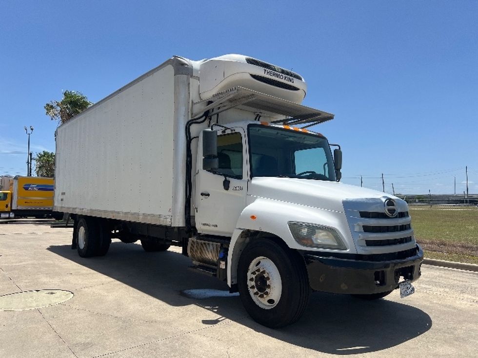 Refrigerated Truck-Light and Medium Duty Trucks-Hino-2019-268-Corpus Christi-TX-261,864\n\t\tmiles-$ 33,250 - Image 1