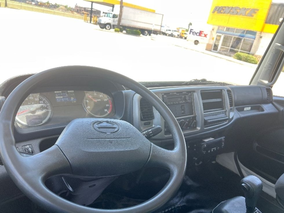 Refrigerated Truck-Light and Medium Duty Trucks-Hino-2019-268-Corpus Christi-TX-261,864\n\t\tmiles-$ 33,250 - Image 17