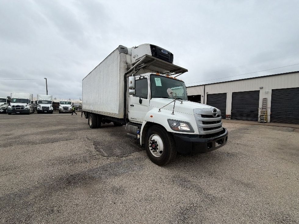 Refrigerated Truck-Light and Medium Duty Trucks-Hino-2019-268-Dallas-TX-172,658\n\t\tmiles-$ 58,750 - Image 1