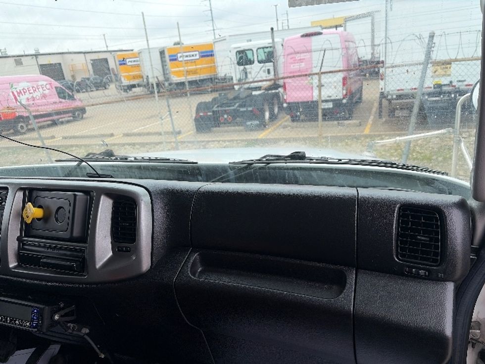 Refrigerated Truck-Light and Medium Duty Trucks-Hino-2019-268-Dallas-TX-172,658\n\t\tmiles-$ 58,750 - Image 21