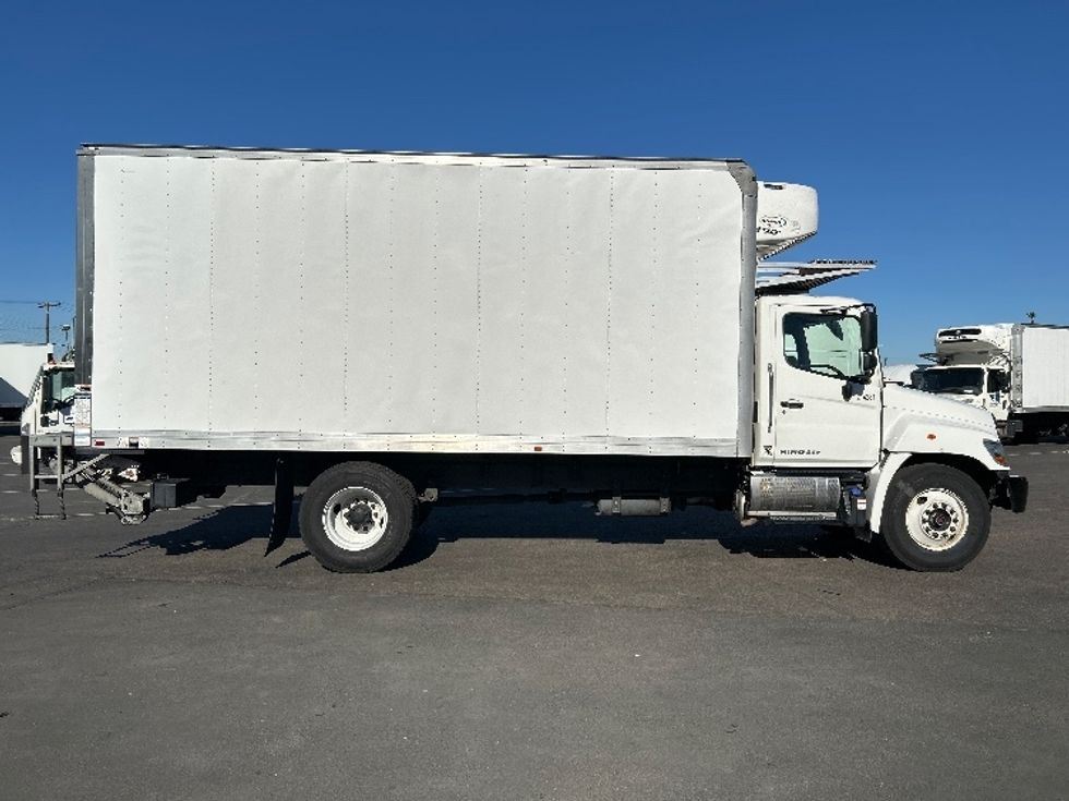 Refrigerated Truck-Light and Medium Duty Trucks-Hino-2019-268-Fontana-CA-104,946\n\t\tmiles-$ 60,000 - Image 15