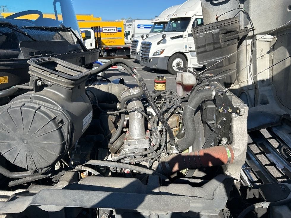 Refrigerated Truck-Light and Medium Duty Trucks-Hino-2019-268-Fontana-CA-104,946\n\t\tmiles-$ 60,000 - Image 23