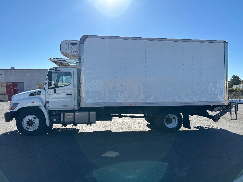 Refrigerated Truck-Light and Medium Duty Trucks-Hino-2019-268-Fontana-CA-104,946\n\t\tmiles-$ 60,000 - Image 4
