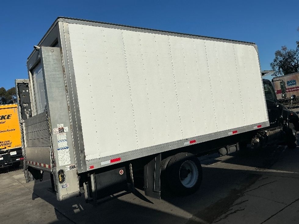 Refrigerated Truck-Light and Medium Duty Trucks-Hino-2019-268-Fontana-CA-168,219\n\t\tmiles-$ 53,250 - Image 13