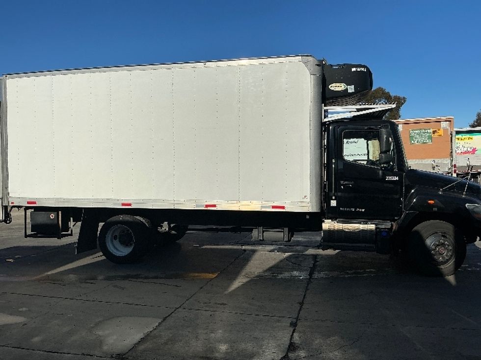 Refrigerated Truck-Light and Medium Duty Trucks-Hino-2019-268-Fontana-CA-168,219\n\t\tmiles-$ 53,250 - Image 15