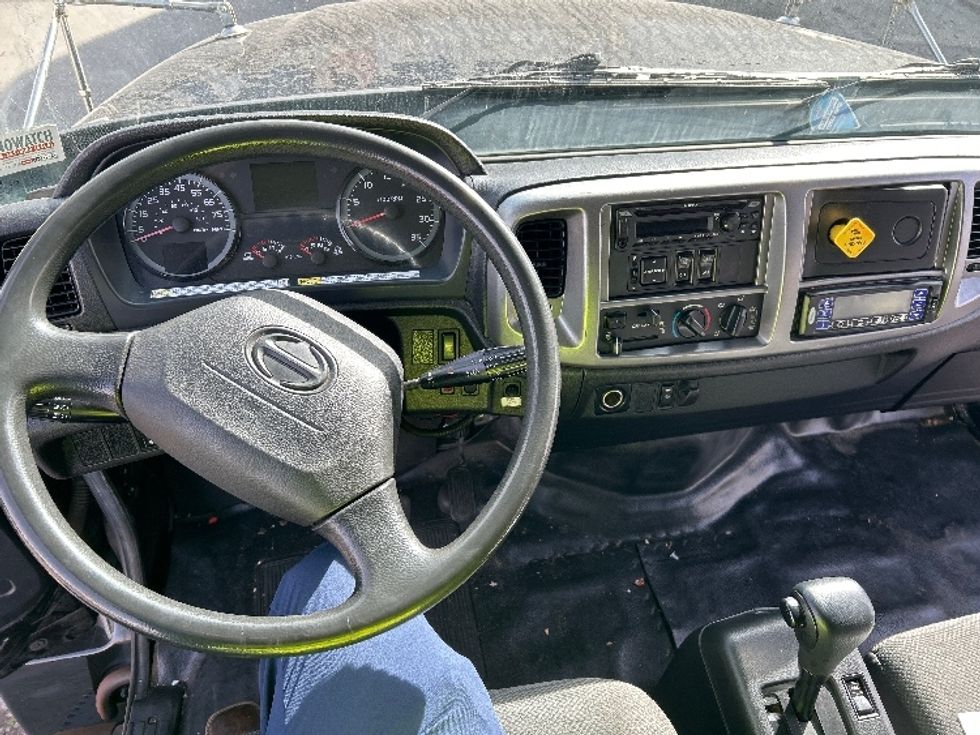 Refrigerated Truck-Light and Medium Duty Trucks-Hino-2019-268-Fontana-CA-187,875\n\t\tmiles-$ 50,500 - Image 17