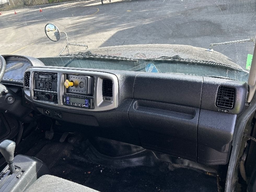 Refrigerated Truck-Light and Medium Duty Trucks-Hino-2019-268-Fontana-CA-187,875\n\t\tmiles-$ 50,500 - Image 20