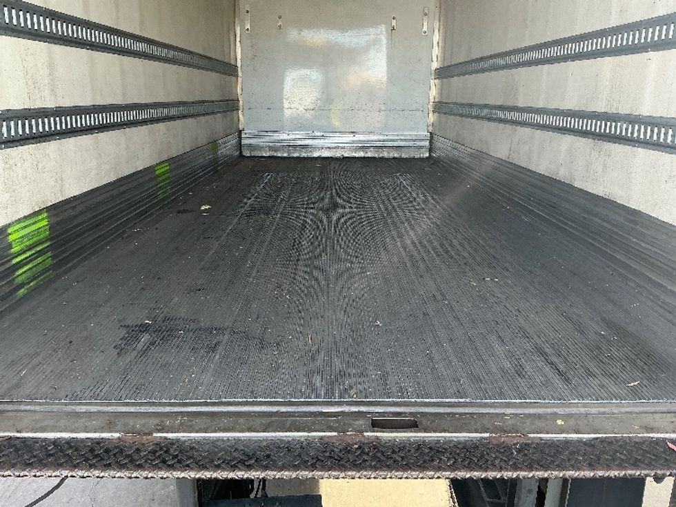 Refrigerated Truck-Light and Medium Duty Trucks-Hino-2019-268-Fontana-CA-265,795\n\t\tmiles-$ 39,750 - Image 10