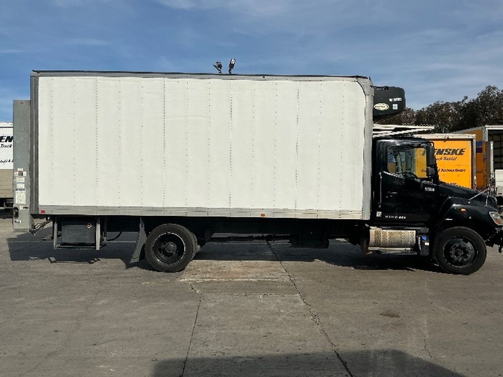 Refrigerated Truck-Light and Medium Duty Trucks-Hino-2019-268-Fontana-CA-265,795\n\t\tmiles-$ 39,750 - Image 15