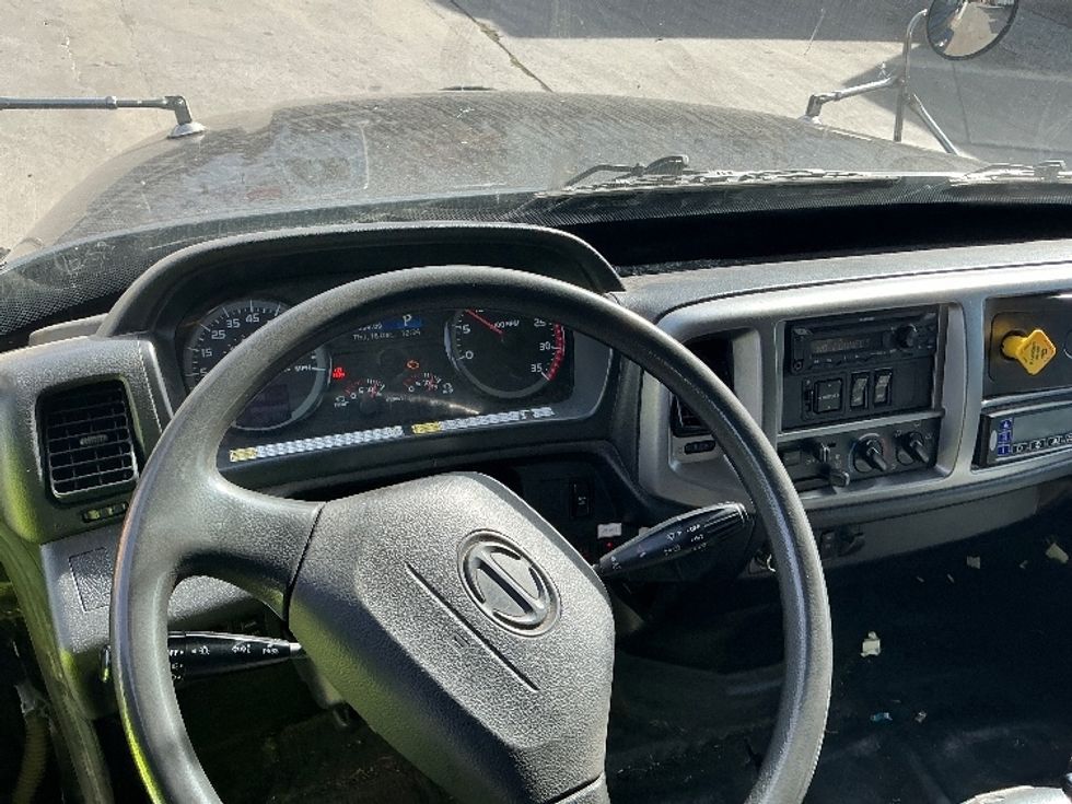 Refrigerated Truck-Light and Medium Duty Trucks-Hino-2019-268-Fontana-CA-265,795\n\t\tmiles-$ 39,750 - Image 18