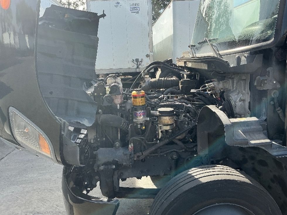 Refrigerated Truck-Light and Medium Duty Trucks-Hino-2019-268-Fontana-CA-265,795\n\t\tmiles-$ 39,750 - Image 24