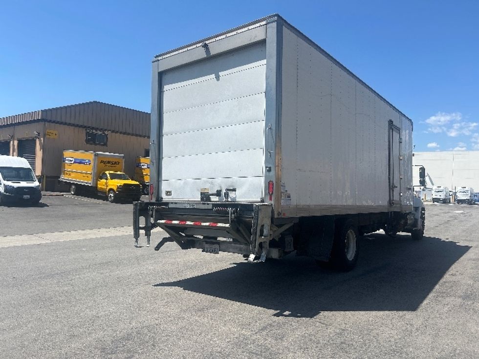 Refrigerated Truck-Light and Medium Duty Trucks-Hino-2019-268-Fontana-CA-317,788\n\t\tmiles-$ 37,750 - Image 13