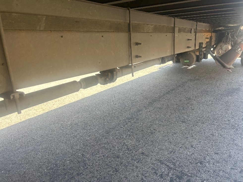 Refrigerated Truck-Light and Medium Duty Trucks-Hino-2019-268-Fontana-CA-317,788\n\t\tmiles-$ 37,750 - Image 14