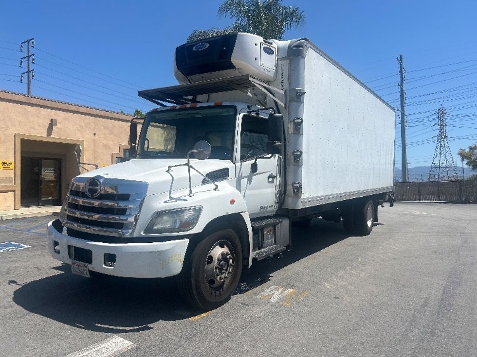 Refrigerated Truck-Light and Medium Duty Trucks-Hino-2019-268-Fontana-CA-317,788\n\t\tmiles-$ 37,750 - Image 3