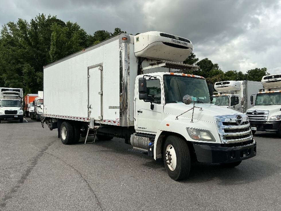 Refrigerated Truck-Light and Medium Duty Trucks-Hino-2019-268-Forest Park-GA-203,769\n\t\tmiles-$ 55,250 - Image 1