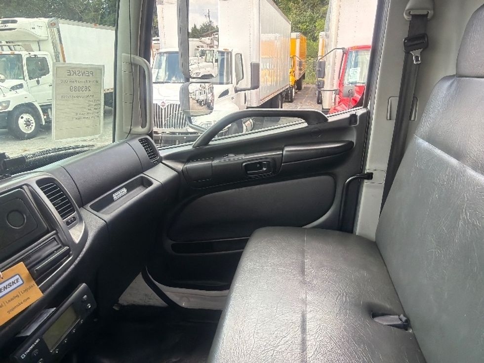 Refrigerated Truck-Light and Medium Duty Trucks-Hino-2019-268-Forest Park-GA-241,746\n\t\tmiles-$ 47,250 - Image 16