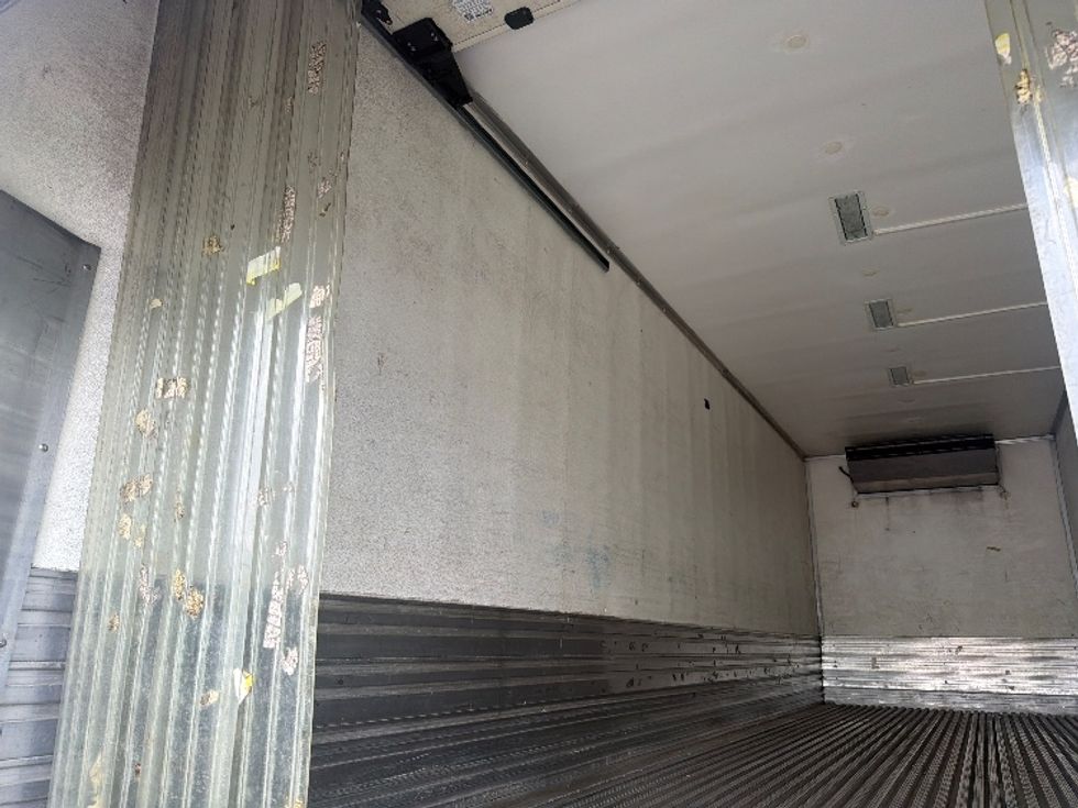Refrigerated Truck-Light and Medium Duty Trucks-Hino-2019-268-Forest Park-GA-241,746\n\t\tmiles-$ 47,250 - Image 8
