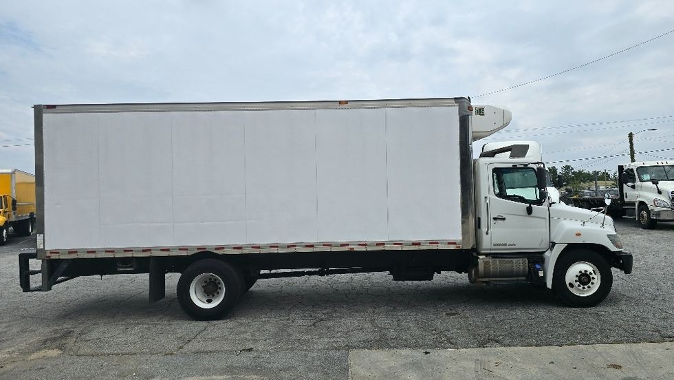 Refrigerated Truck-Light and Medium Duty Trucks-Hino-2019-268-Forest Park-GA-253,838\n\t\tmiles-$ 40,500 - Image 15