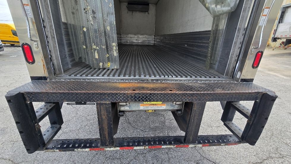 Refrigerated Truck-Light and Medium Duty Trucks-Hino-2019-268-Forest Park-GA-260,977\n\t\tmiles-$ 39,250 - Image 10
