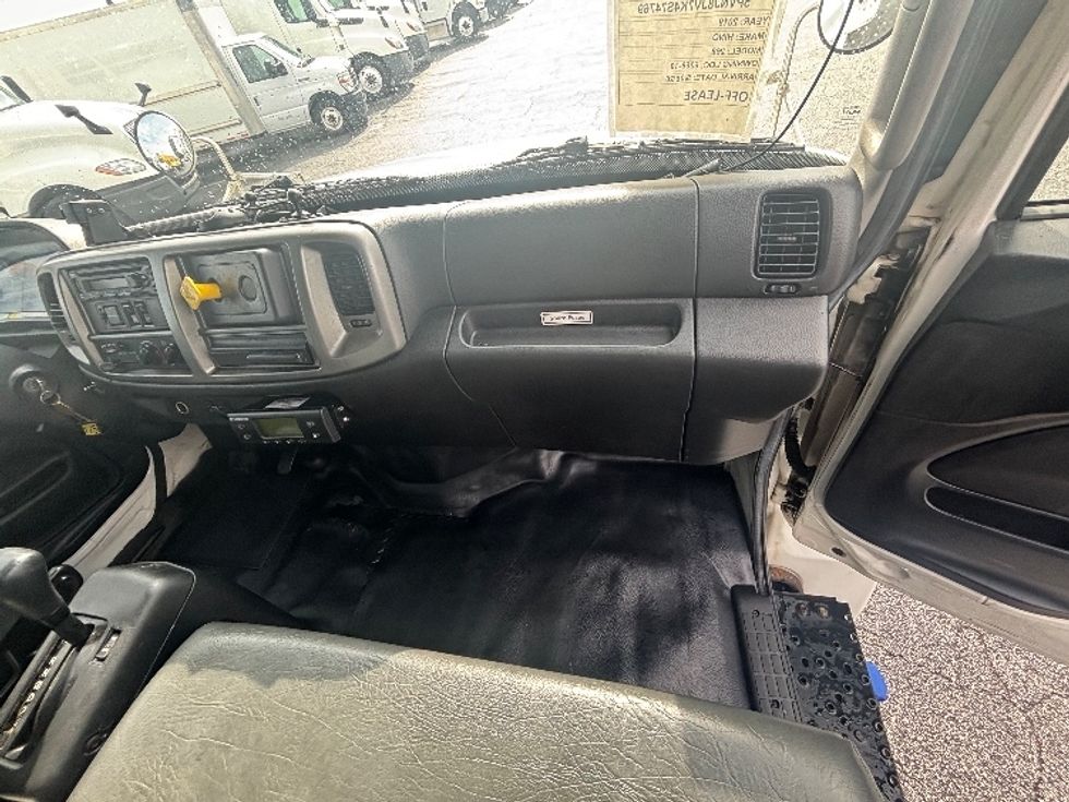 Refrigerated Truck-Light and Medium Duty Trucks-Hino-2019-268-Forest Park-GA-260,977\n\t\tmiles-$ 39,250 - Image 21
