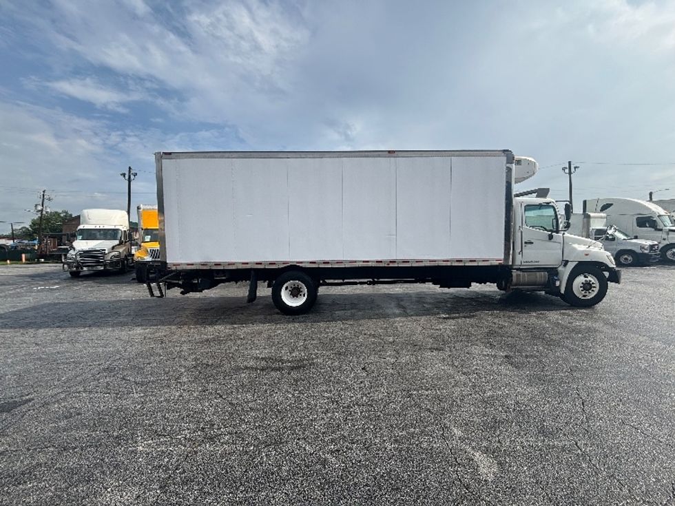Refrigerated Truck-Light and Medium Duty Trucks-Hino-2019-268-Forest Park-GA-273,138\n\t\tmiles-$ 38,000 - Image 15