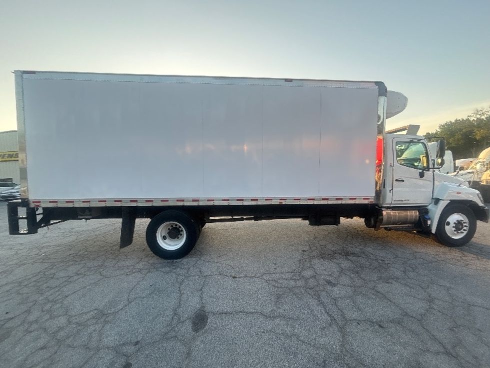 Refrigerated Truck-Light and Medium Duty Trucks-Hino-2019-268-Forest Park-GA-317,696\n\t\tmiles-$ 28,750 - Image 15