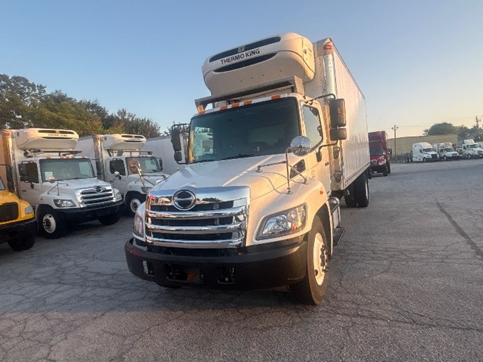 Refrigerated Truck-Light and Medium Duty Trucks-Hino-2019-268-Forest Park-GA-317,696\n\t\tmiles-$ 28,750 - Image 3