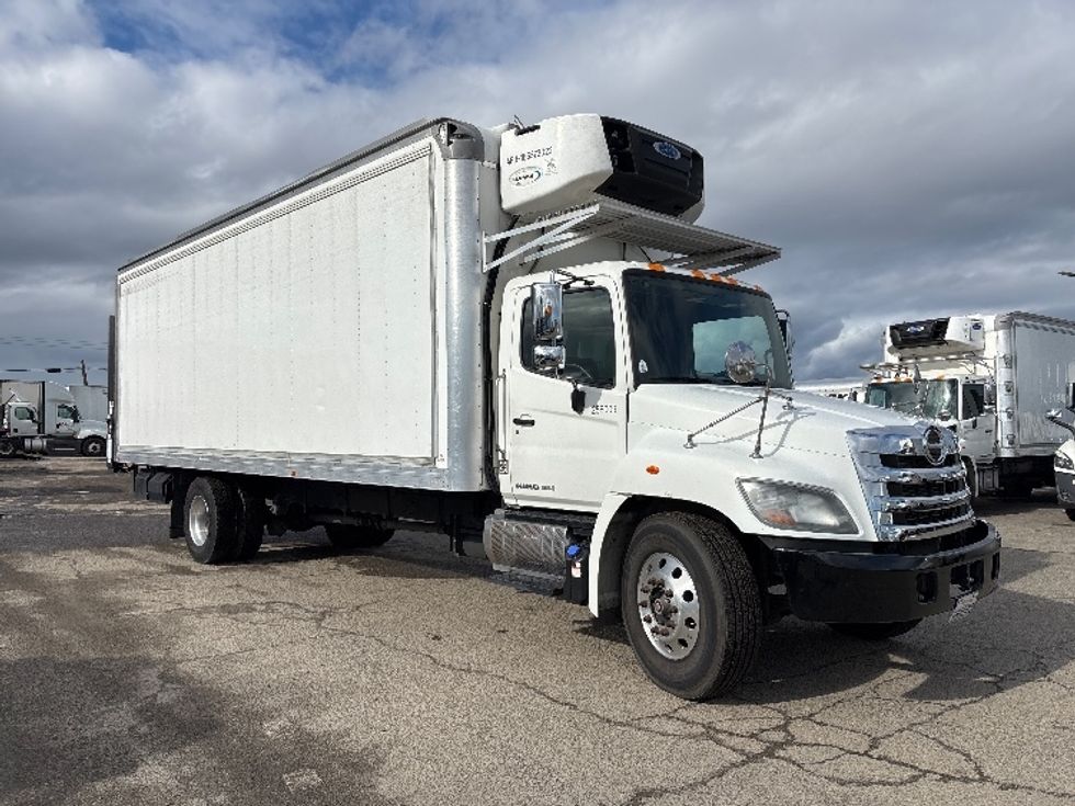 Refrigerated Truck-Light and Medium Duty Trucks-Hino-2019-268-Fresno-CA-66,779\n\t\tmiles-$ 72,750 - Image 1