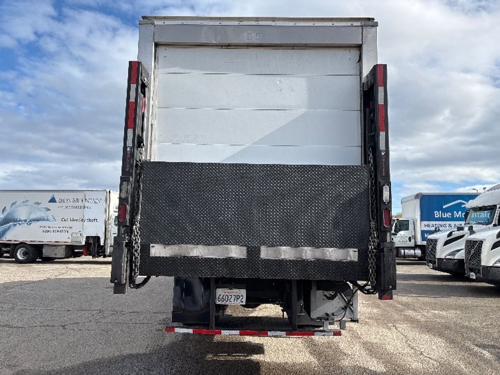 Refrigerated Truck-Light and Medium Duty Trucks-Hino-2019-268-Fresno-CA-66,779\n\t\tmiles-$ 72,750 - Image 7