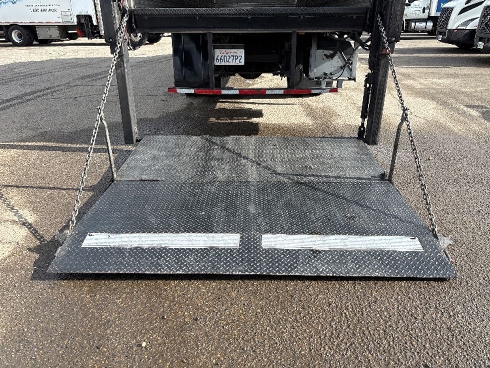 Refrigerated Truck-Light and Medium Duty Trucks-Hino-2019-268-Fresno-CA-66,779\n\t\tmiles-$ 72,750 - Image 9