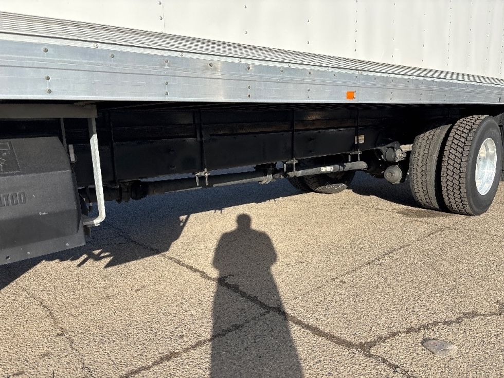 Refrigerated Truck-Light and Medium Duty Trucks-Hino-2019-268-Fresno-CA-72,024\n\t\tmiles-$ 72,500 - Image 5