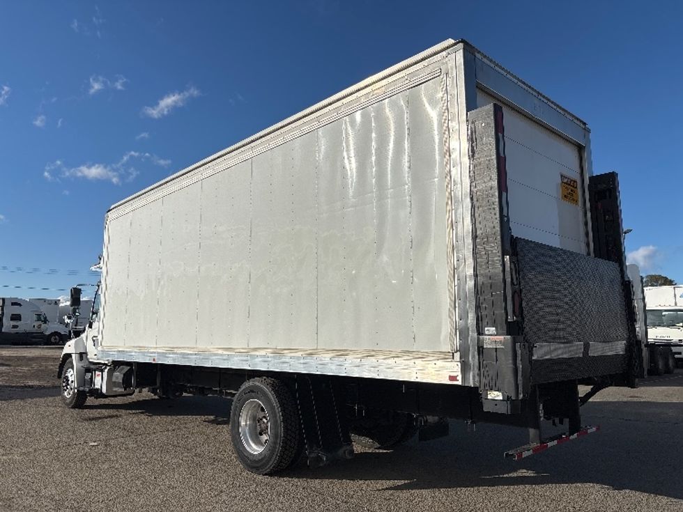 Refrigerated Truck-Light and Medium Duty Trucks-Hino-2019-268-Fresno-CA-72,024\n\t\tmiles-$ 72,500 - Image 6