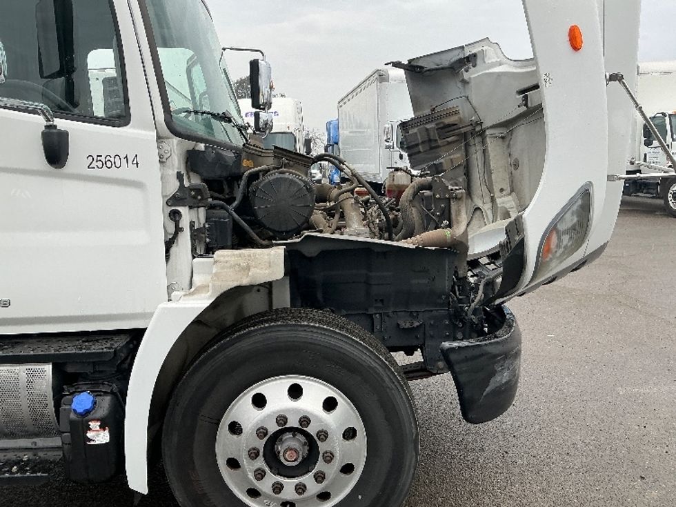 Refrigerated Truck-Light and Medium Duty Trucks-Hino-2019-268-Fresno-CA-73,983\n\t\tmiles-$ 72,000 - Image 22