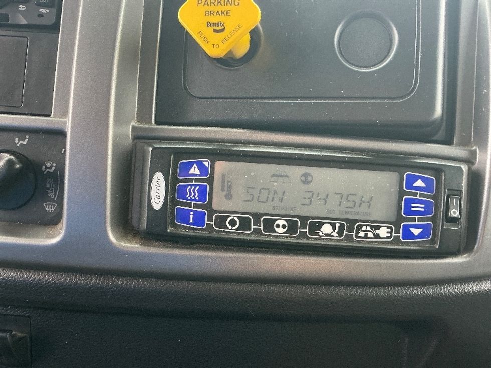 Refrigerated Truck-Light and Medium Duty Trucks-Hino-2019-268-Fresno-CA-73,983\n\t\tmiles-$ 72,000 - Image 24