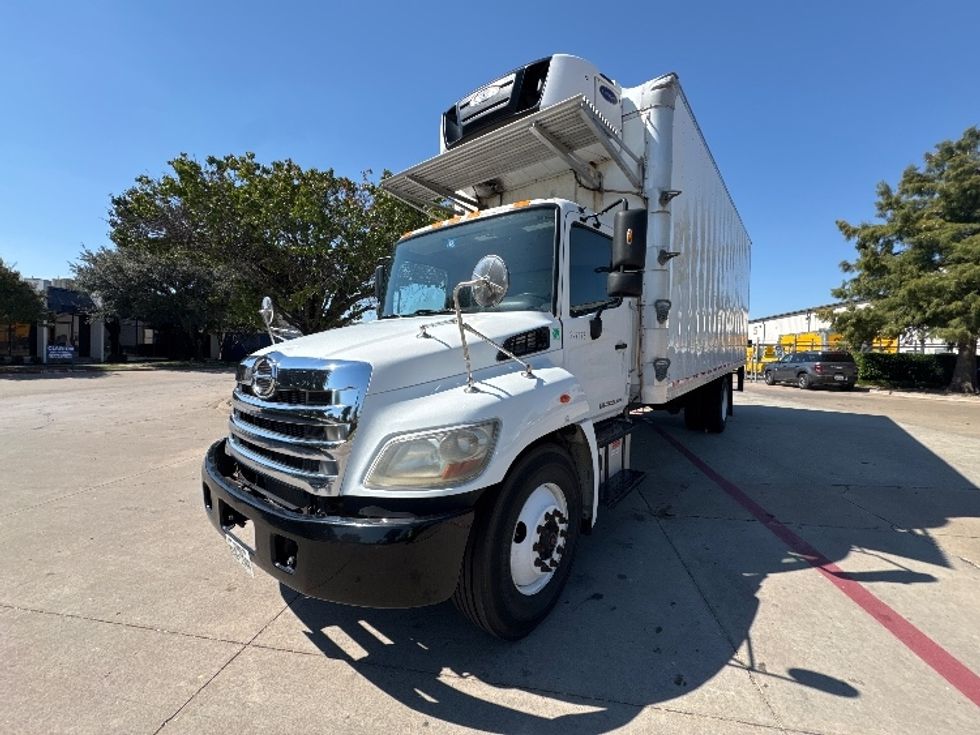 Refrigerated Truck-Light and Medium Duty Trucks-Hino-2019-268-Garland-TX-181,493\n\t\tmiles-$ 53,250 - Image 3