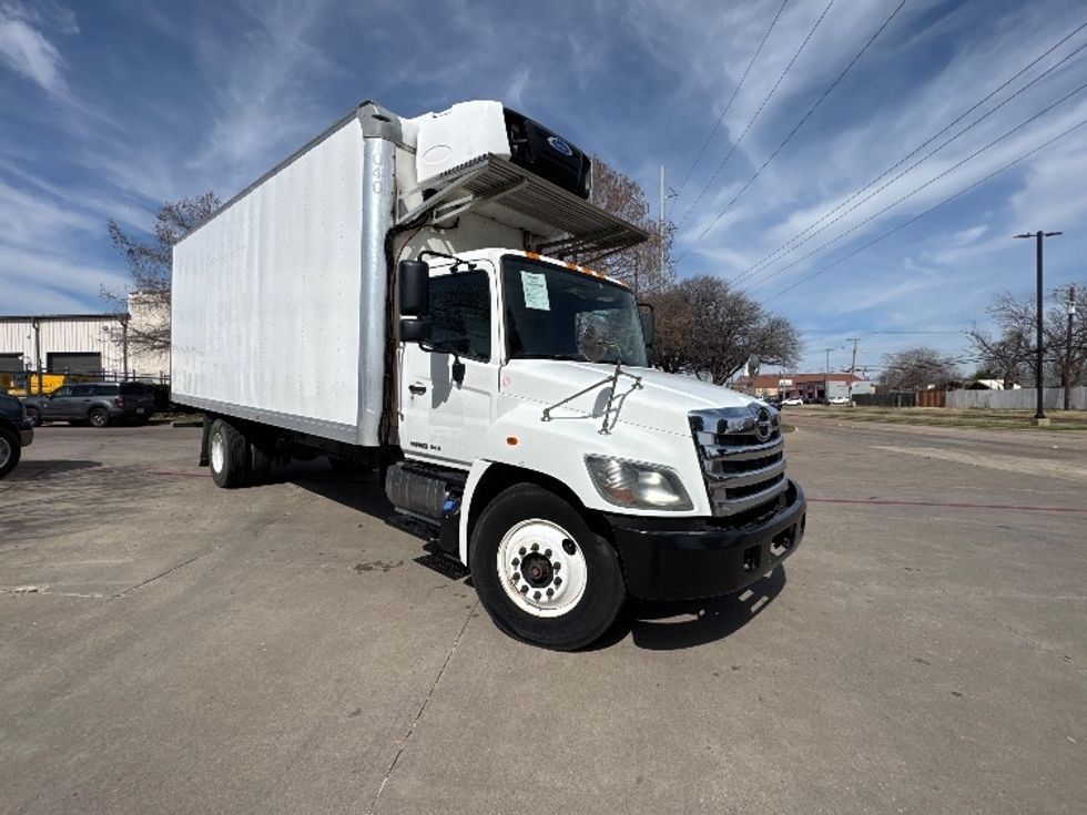 Refrigerated Truck-Light and Medium Duty Trucks-Hino-2019-268-Garland-TX-237,618\n\t\tmiles-$ 43,250 - Image 1