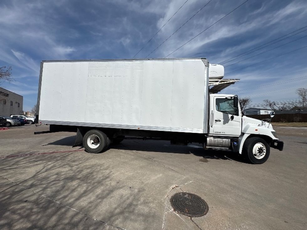 Refrigerated Truck-Light and Medium Duty Trucks-Hino-2019-268-Garland-TX-237,618\n\t\tmiles-$ 43,250 - Image 15