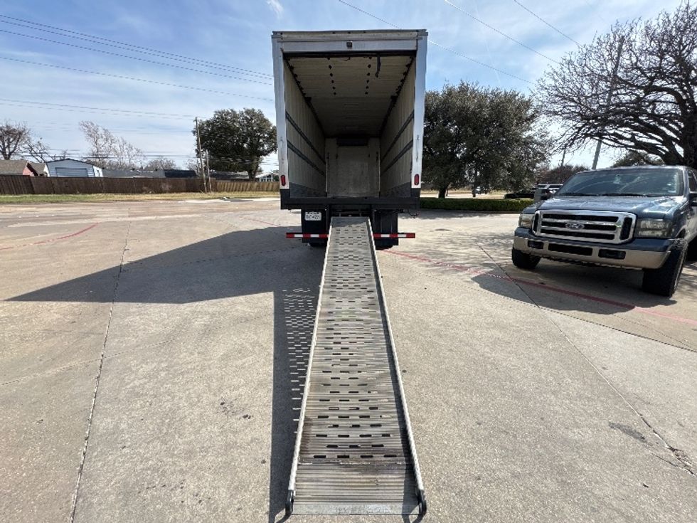 Refrigerated Truck-Light and Medium Duty Trucks-Hino-2019-268-Garland-TX-237,618\n\t\tmiles-$ 43,250 - Image 9