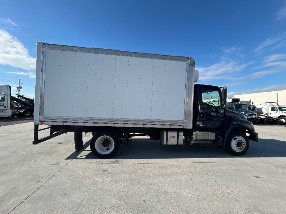 Refrigerated Truck-Light and Medium Duty Trucks-Hino-2019-268-Hammond-LA-138,708\n\t\tmiles-$ 43,750 - Image 13